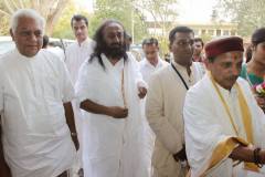 Welcoming and walking with Sri Sri Gurudev