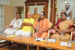 With Dr K Subrahmanyamji Swami Kamalatmanandaji and renowned Speaker Smt Ilampirai Manimaran